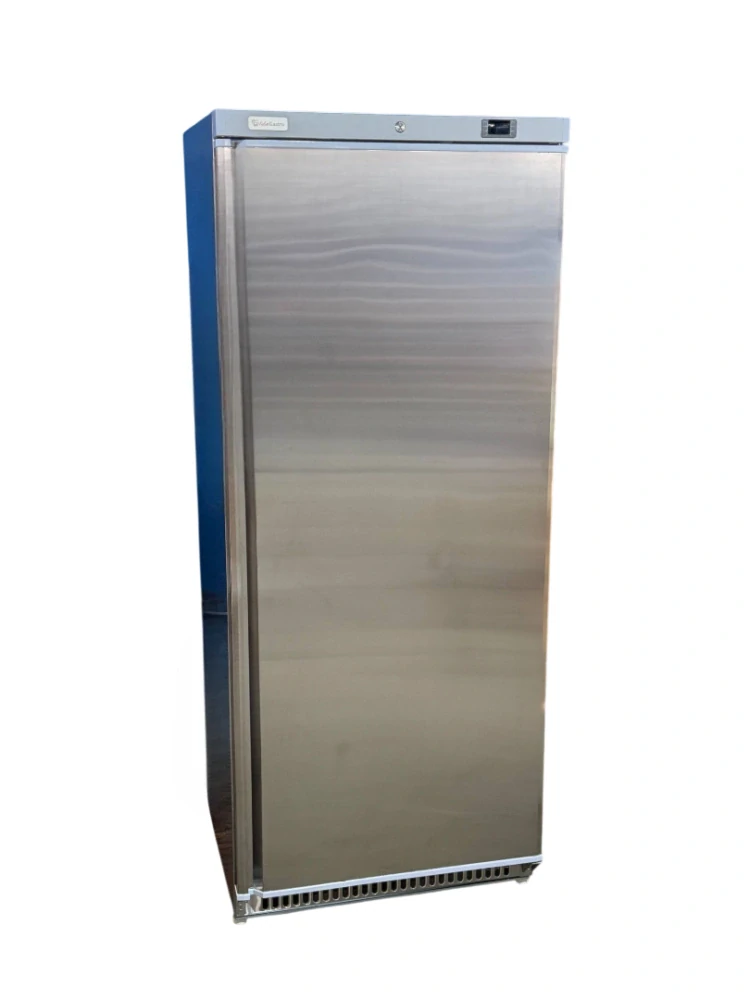Nerezová lednice 600 litrů