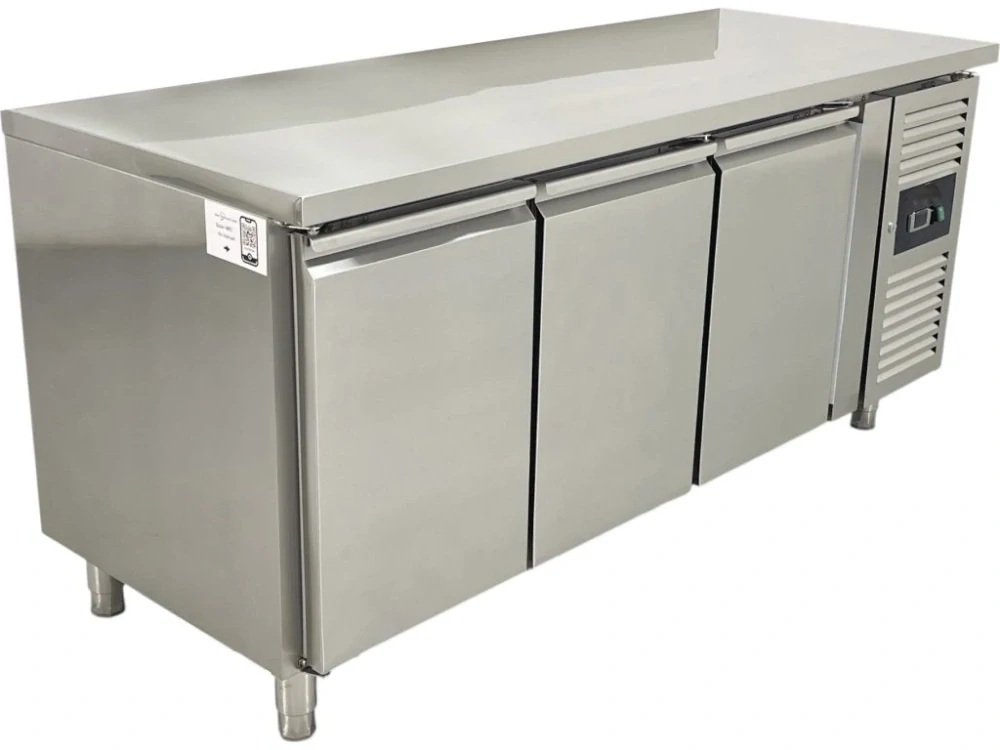 Chladicí stůl se 3 dveřmi