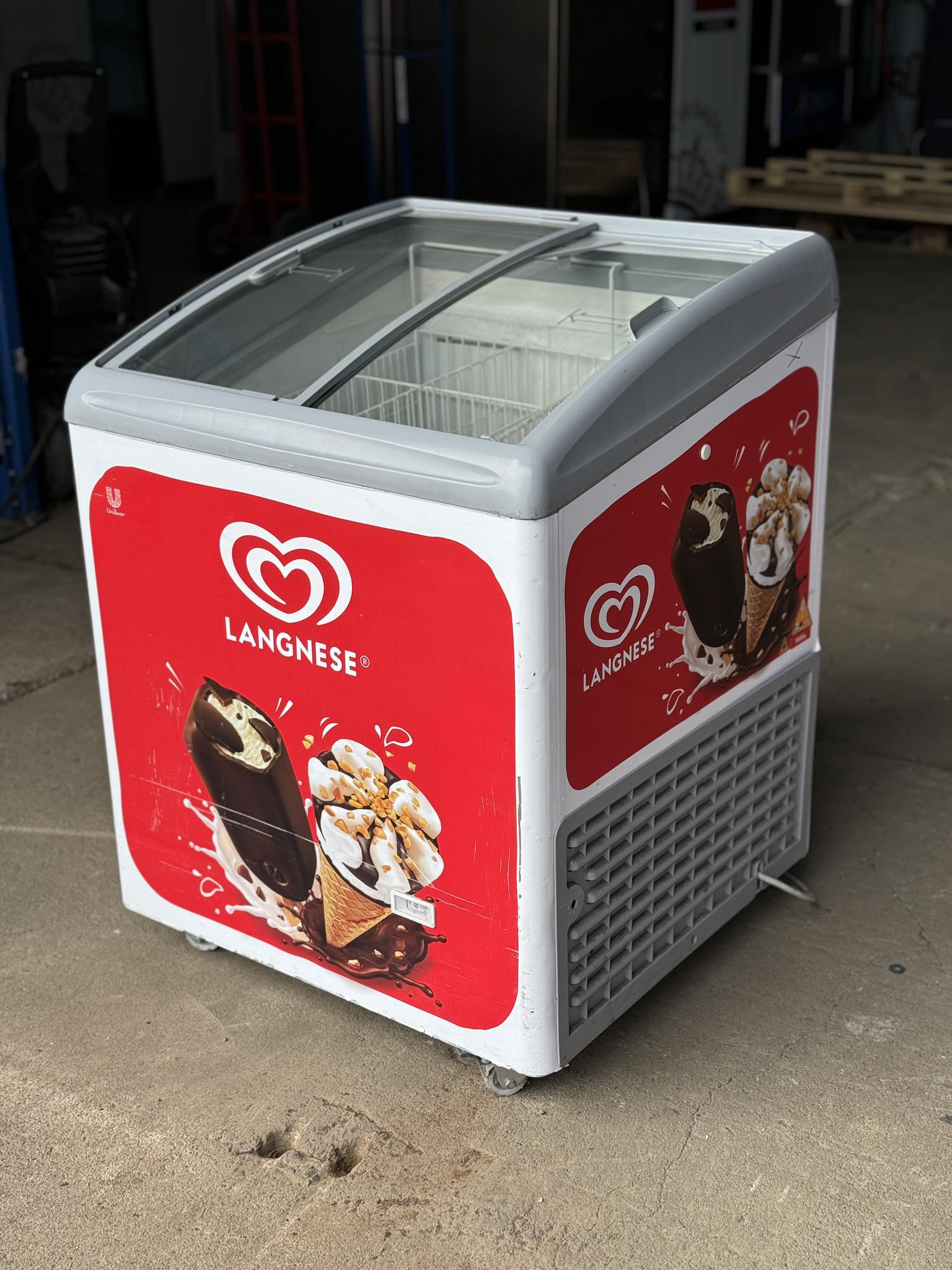 Mrazák na nanuky 68x65x88cm