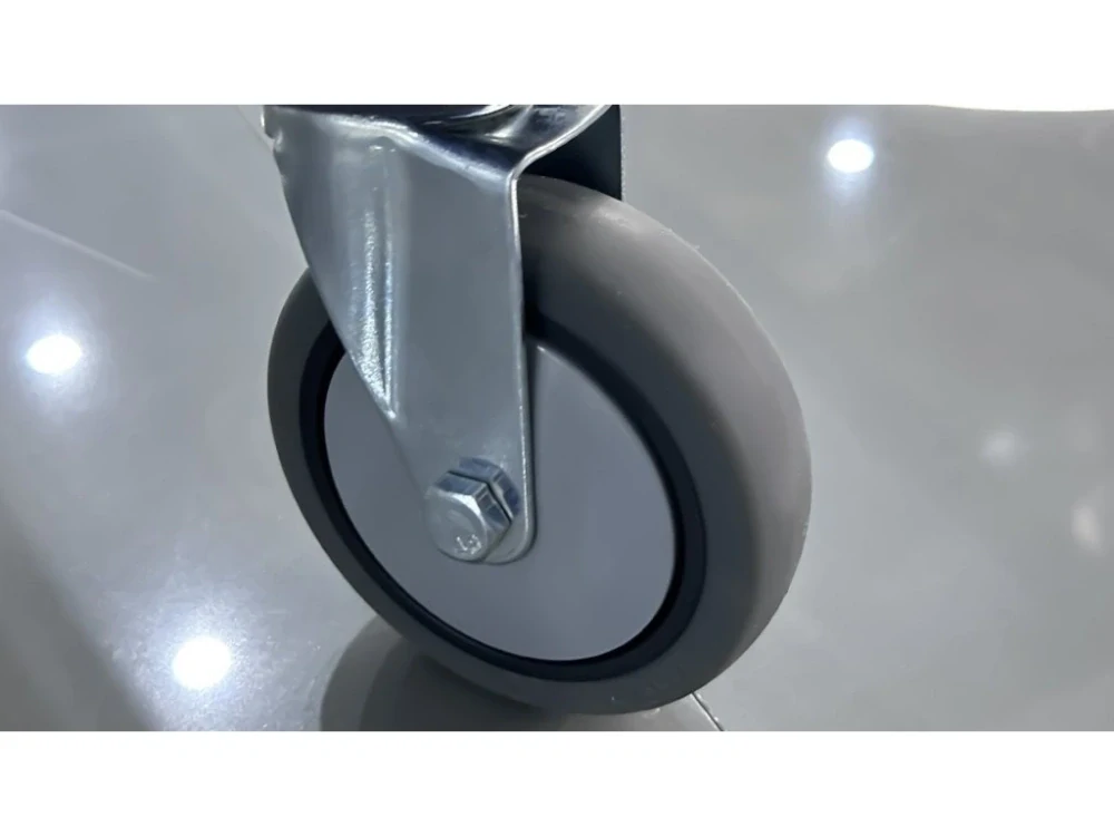 Servírovací vozík se 3 policemi - 0,8 x 0,5 m