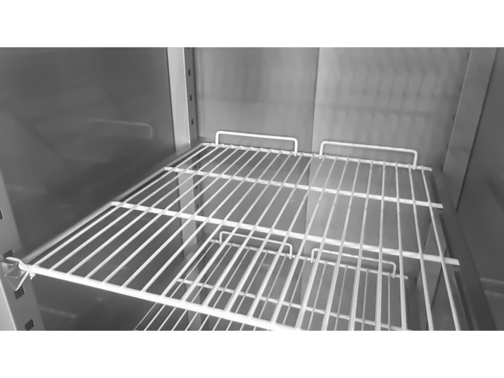 Lednice – 0,74 x 0,73 m - s 1 nerezovými dvířky