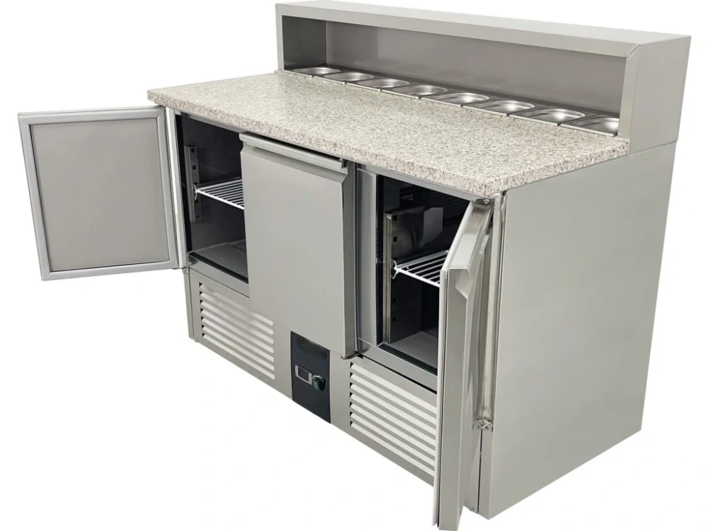 Chladicí stůl se saladetou - 1,37 x 0,7 m - se 3 dvířky