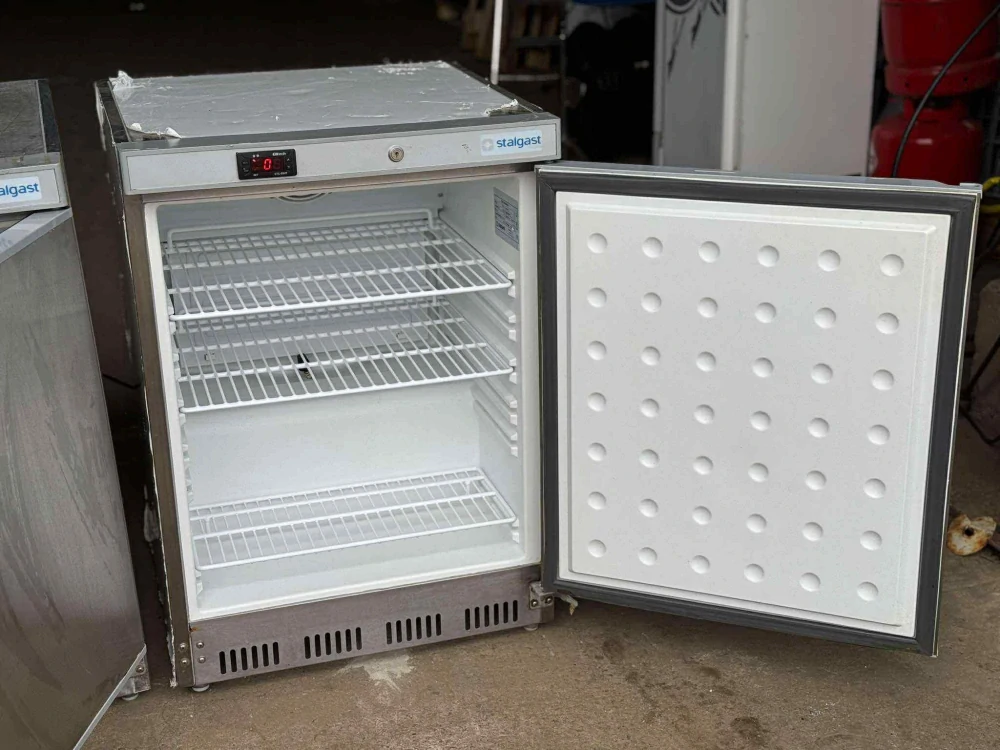 Podpultová lednice 60x59x85cm