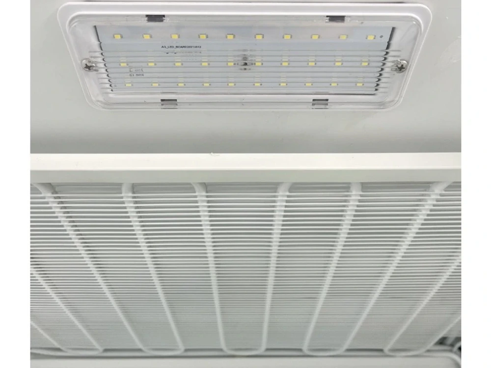 Mrazák 600 L Nerezový