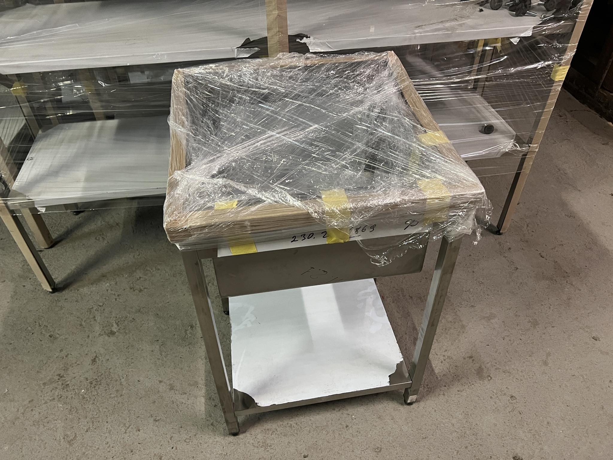 Nerezový dřez svařovaný 60x60x85cm, (dřez 48x45x30cm)