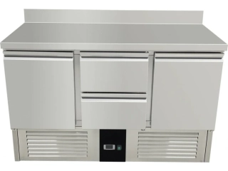 Chladící stůl / přípravný stůl 1,37 mx 0,7 m - se 2 dveřmi a 2 šuplíky uprostřed a zadním lemem