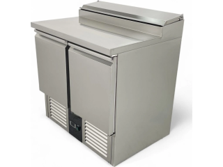 Saladeta / přípravný stůl – 0,90 × 0,7 m – se 2 dveřmi