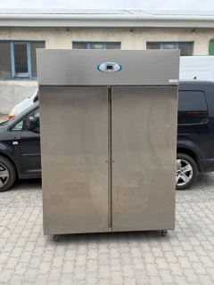 Nerezová lednice dvoudveřová
