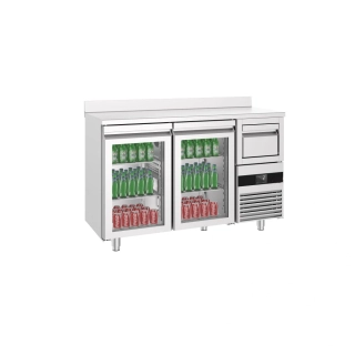 Barový chladicí stůl PREMIUM - 1580x600 mm - se 2 skleněnými dveřmi, zadní lištou & odklepávačem na kávu