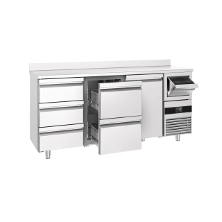 Barový chladicí stůl PREMIUM - 2130x600 mm - s 1 dveřmi, 5 zásuvkami, zadní lištou & odklepávačem na kávu
